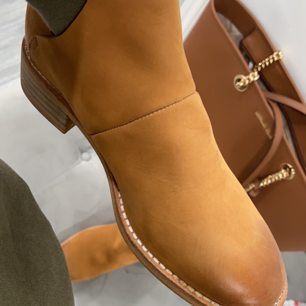 Crevo Booties